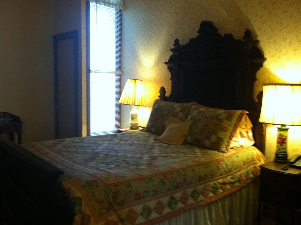 Corners Mansion Inn - A Bed And Breakfast Vicksburg Bilik gambar